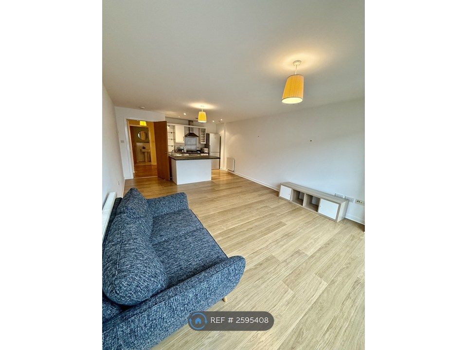 Property photo 2 of 9