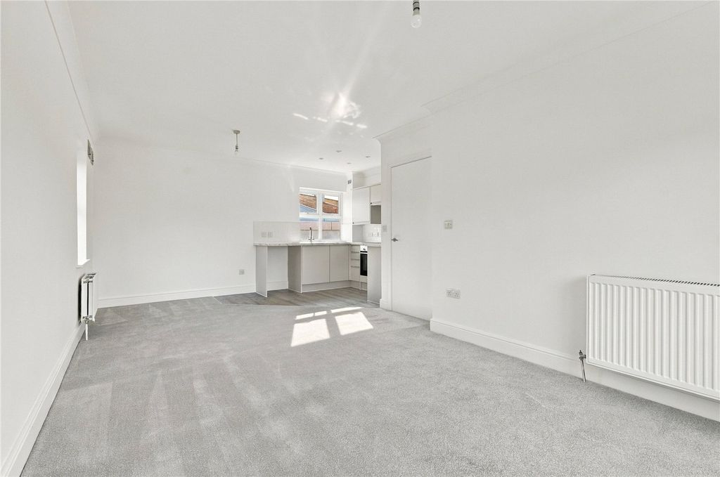 Property photo 3 of 7 Picture No. 05