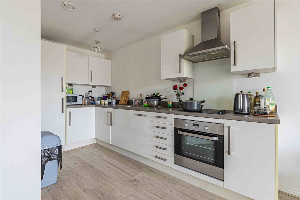 Property photo 2 of 14 Picture 2