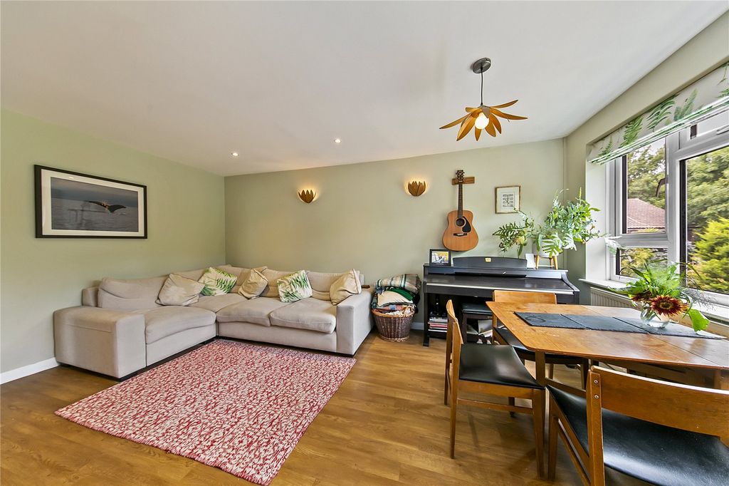 Property photo 3 of 10 Picture No. 04
