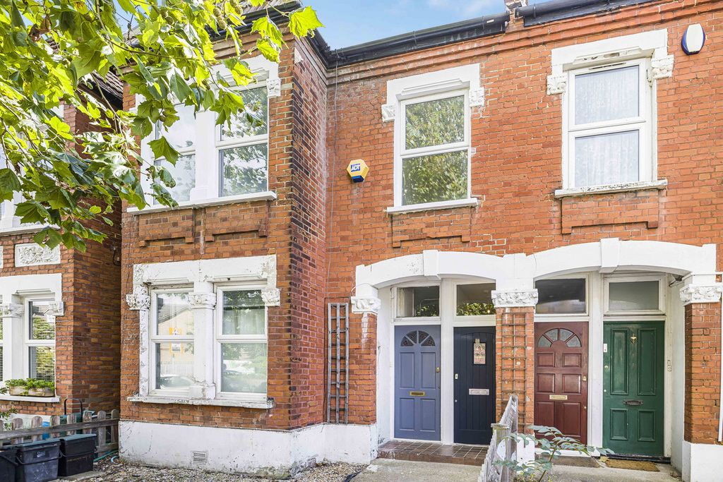 Property photo 1 of 10