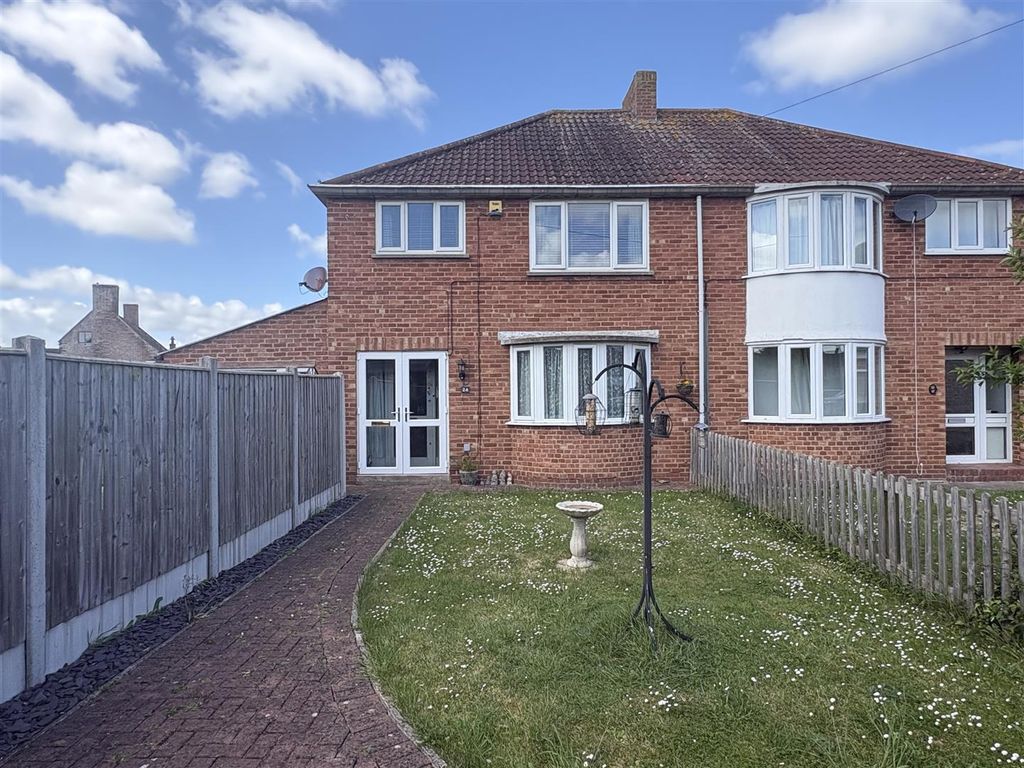 Additional image 17 of 4 bed semi-detached house for saleLinden Close, Bridgwater TA6