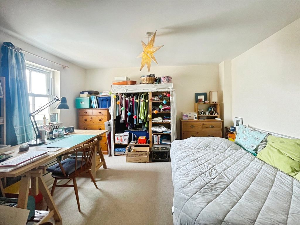 Property photo 2 of 5 Picture No. 02