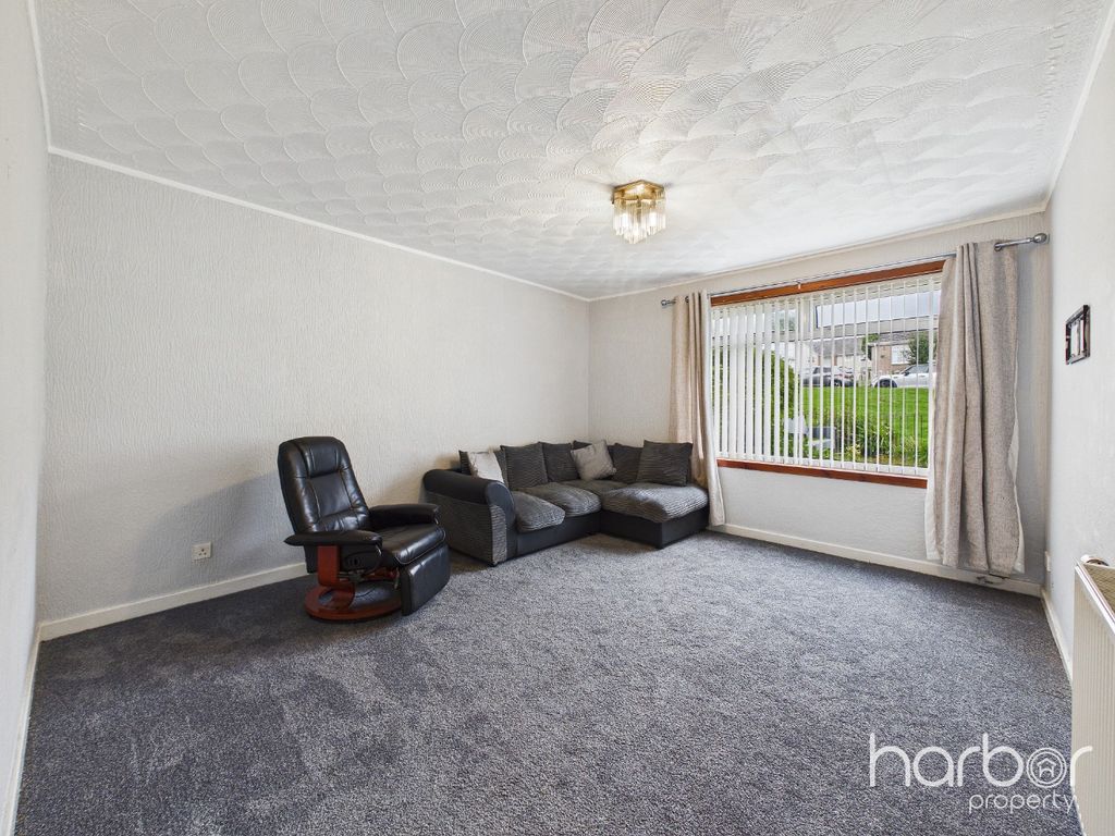 Property photo 2 of 11 4906234