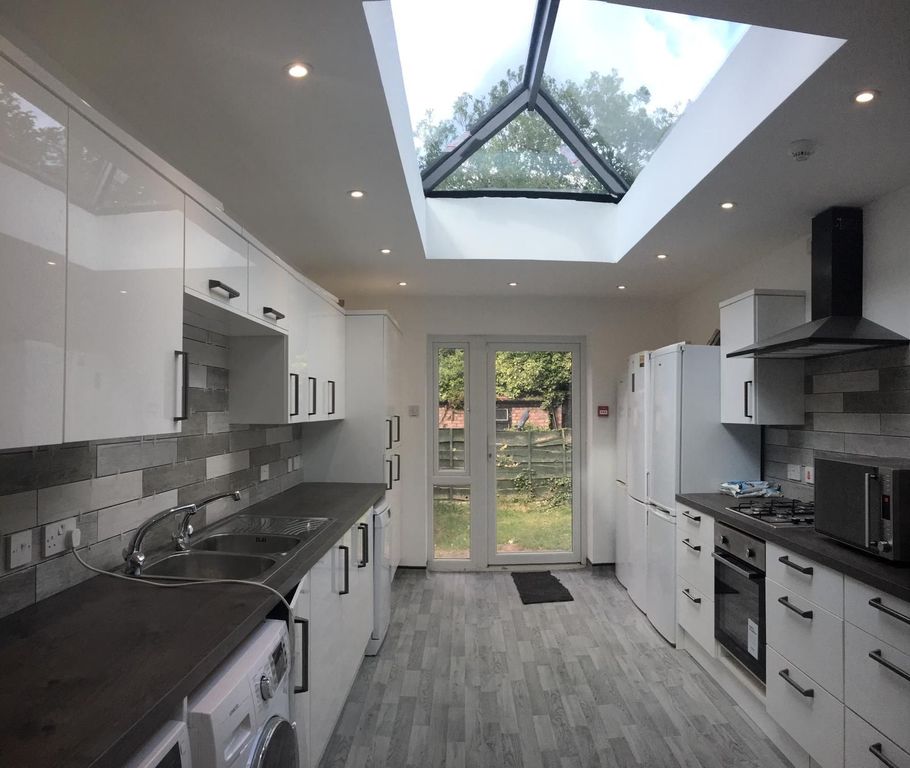 Property photo 1 of 27