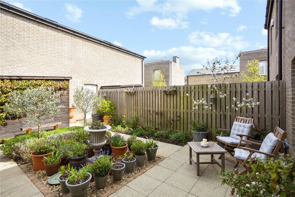 Property photo 3 of 14 Picture No. 11