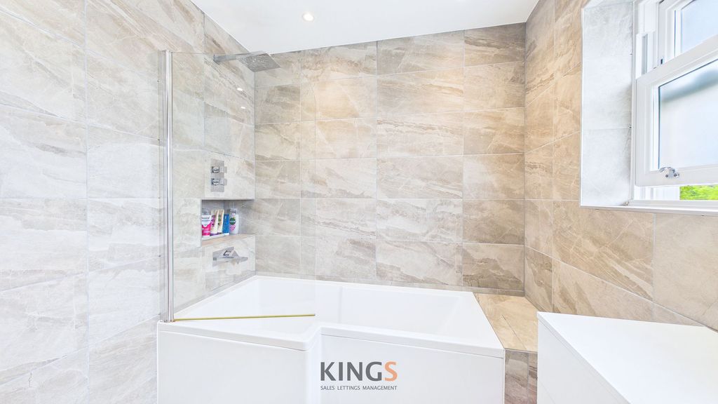 Additional image 15 of 2 bed flat for saleBell Lane, Brookmans Park AL9