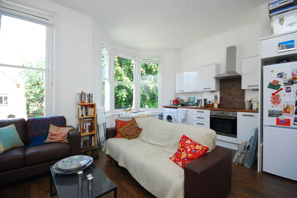 Property photo 2 of 4