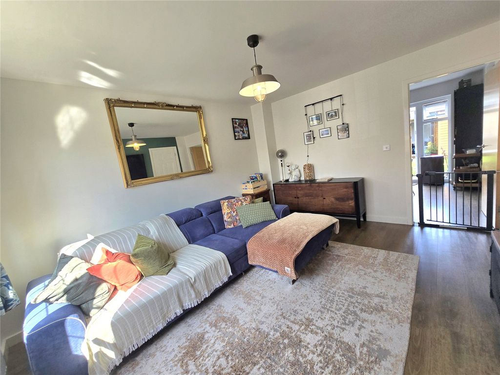Property photo 2 of 15 Picture No. 06