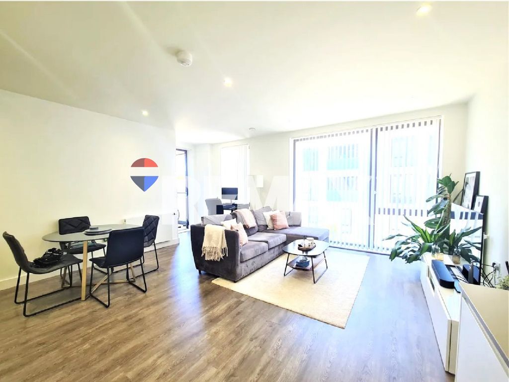 Property photo 3 of 16