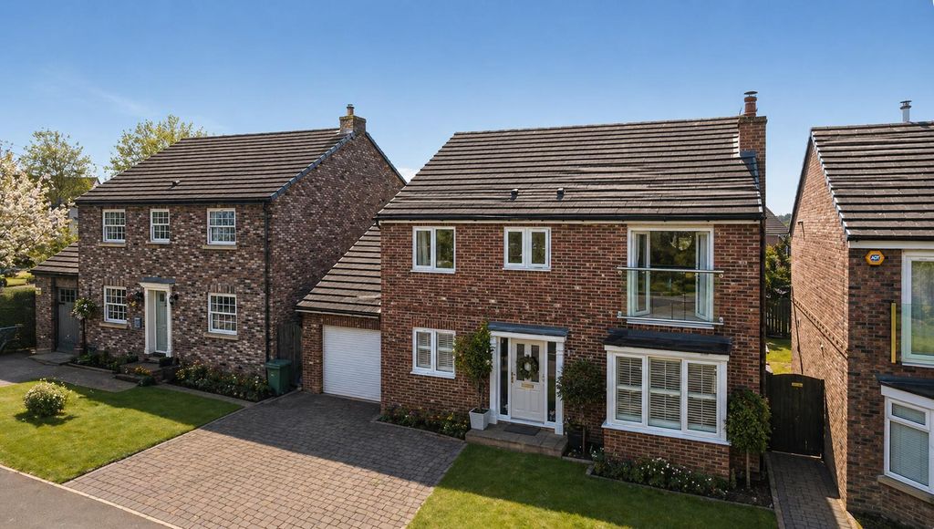 Property photo 1 of 28