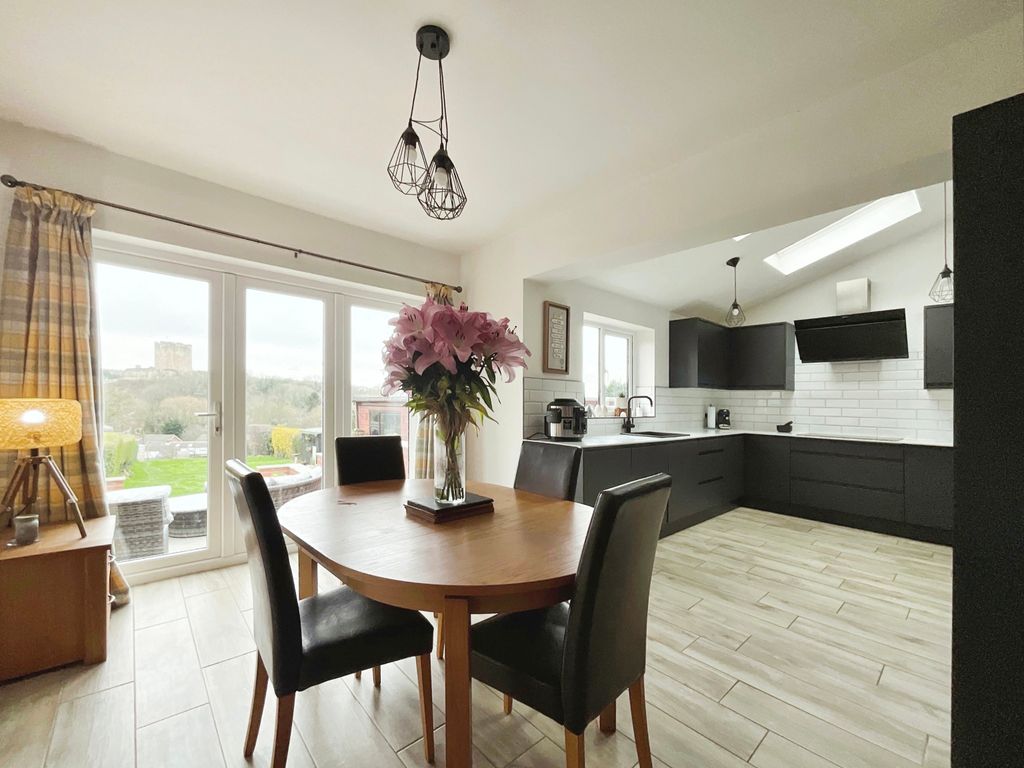 Property photo 1 of 21 Img_1950