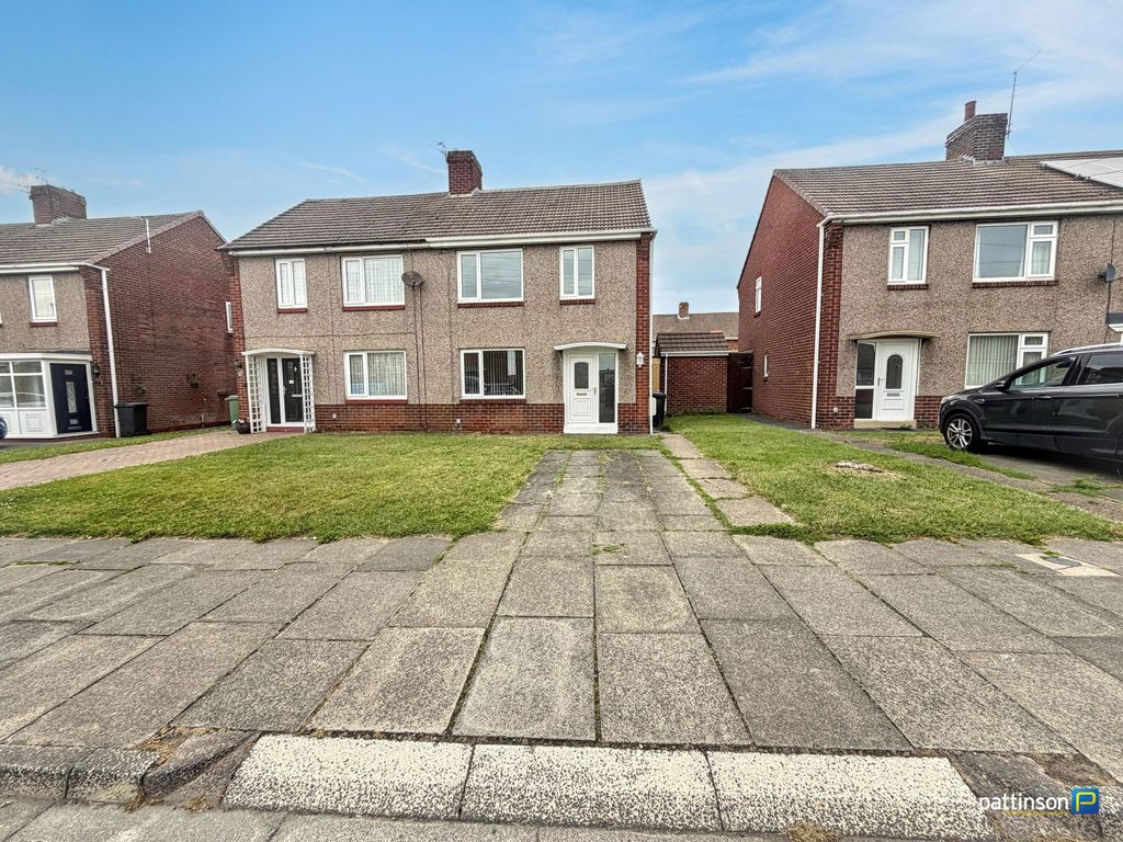Property photo 1 of 9