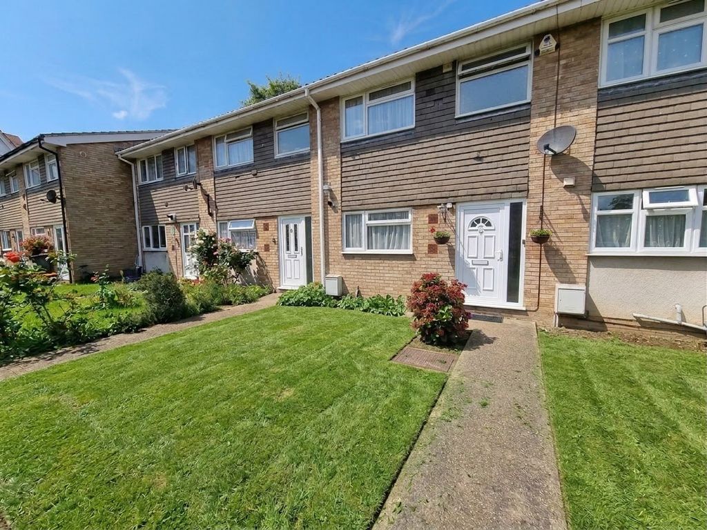 Property photo 1 of 15 Sheepcote Close, Hounslow, Tw5 9Rh