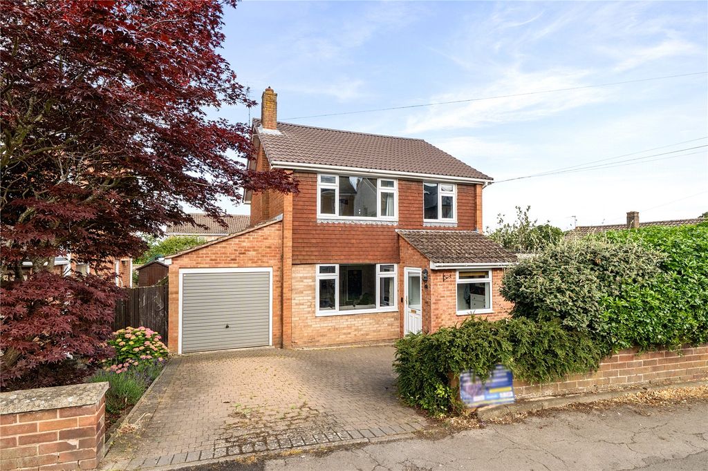 Property photo 1 of 25 Picture No. 38