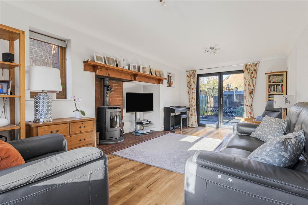 Property photo 2 of 22 17_73528.Jpg