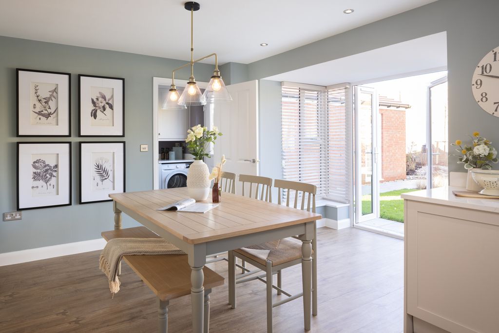Property photo 2 of 10 Dining Area In Fairburn
