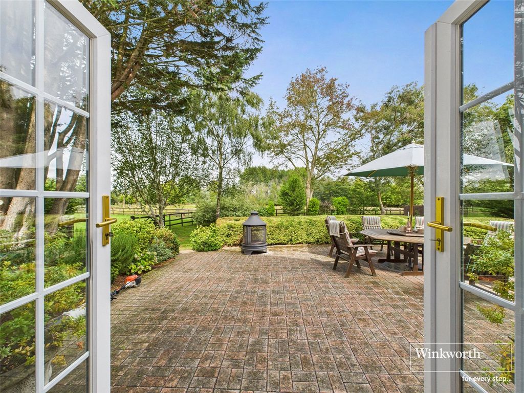 Property photo 1 of 44 Picture No. 78