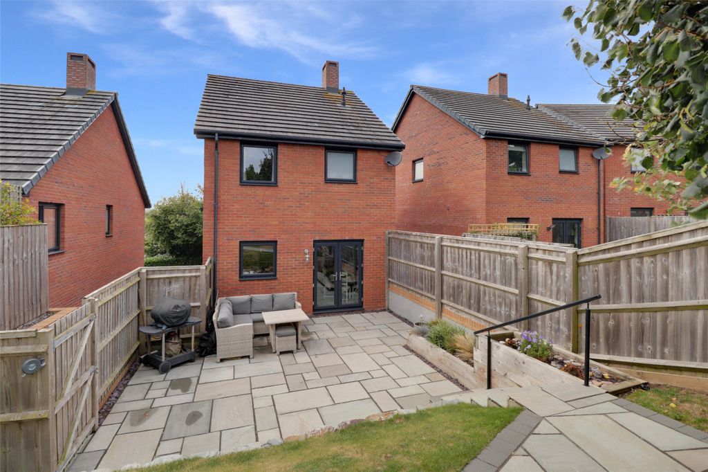 Property photo 1 of 14 Picture No. 02