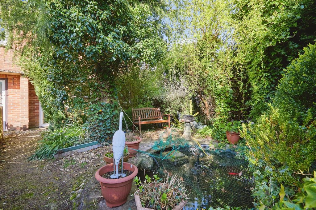 Property photo 2 of 19