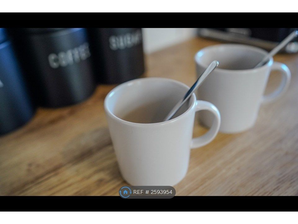 Property photo 3 of 35