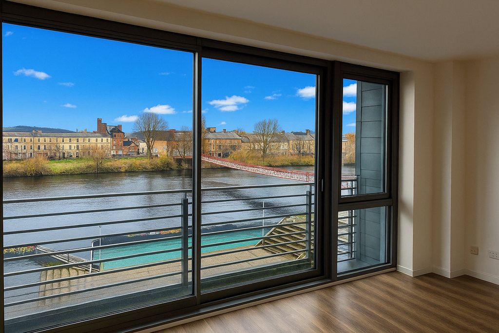 Property photo 3 of 13 Picture No. 19