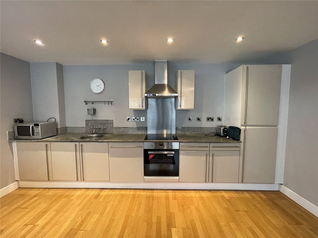 Property photo 2 of 7 2