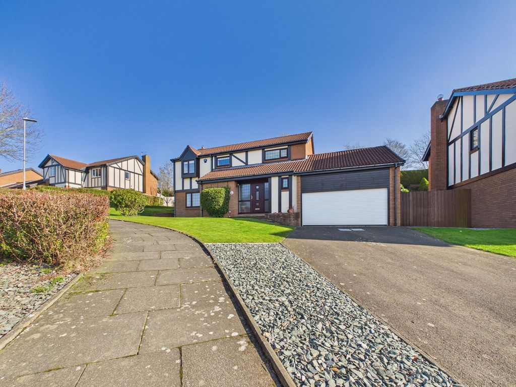 Property photo 1 of 16 External