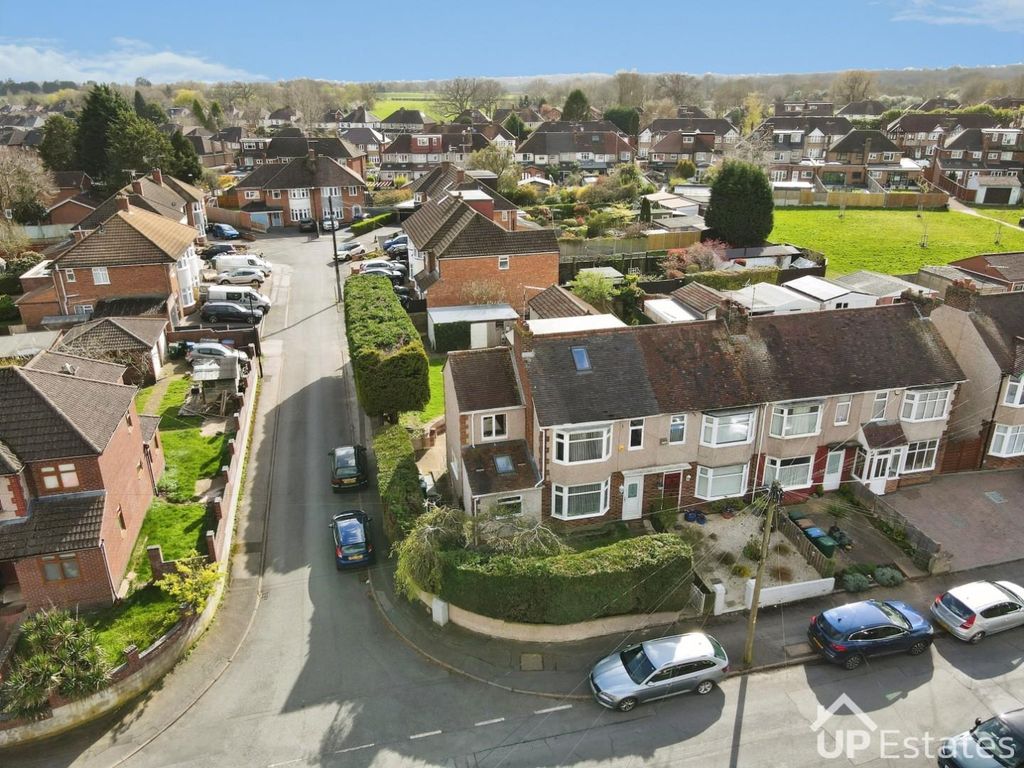 Property photo 1 of 18 Front Aspect