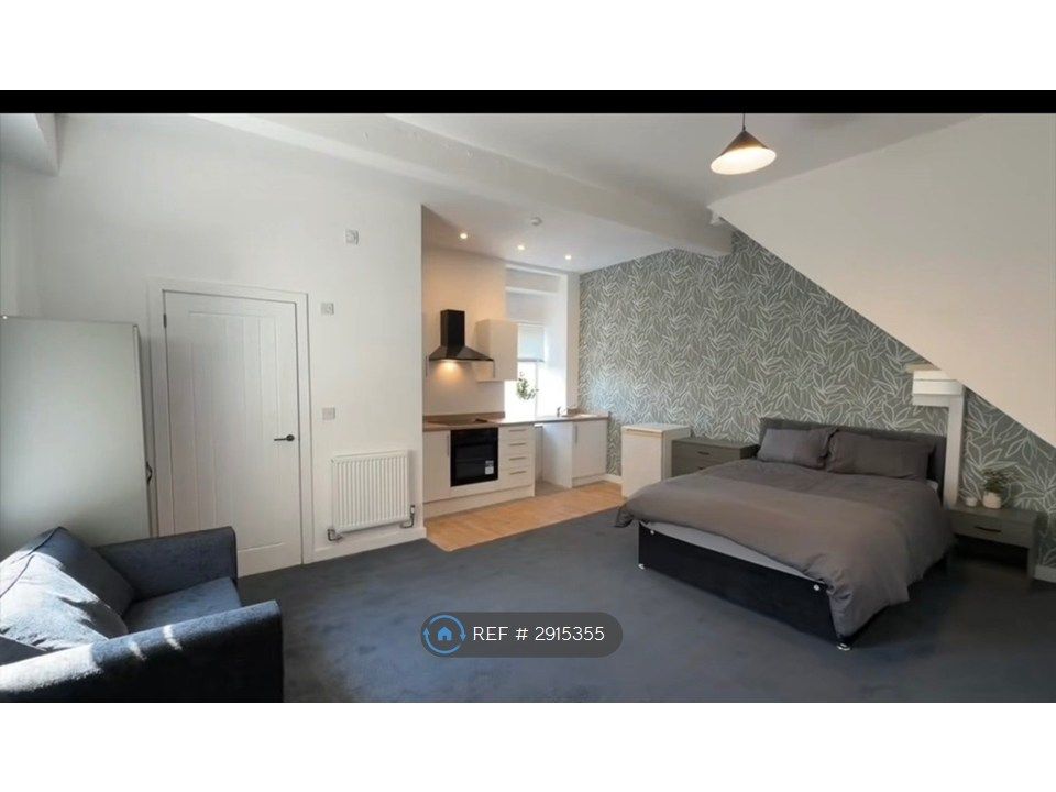 Property photo 1 of 2