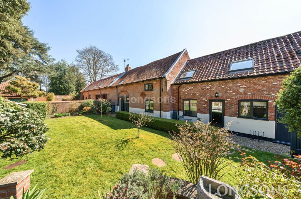 Property photo 1 of 33