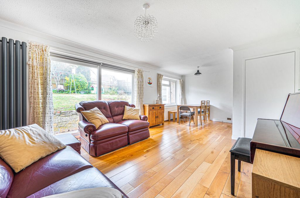 Property photo 2 of 29 Living Room