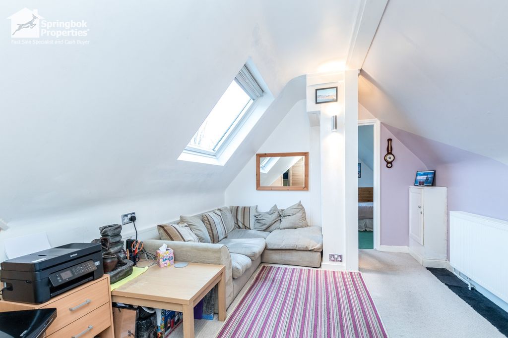 Property photo 2 of 19 1