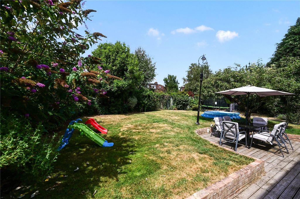 Property photo 2 of 10 Picture No. 22