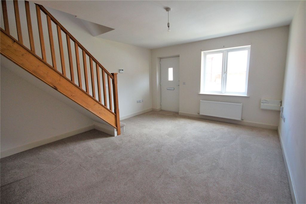 Property photo 3 of 9 Picture No. 06