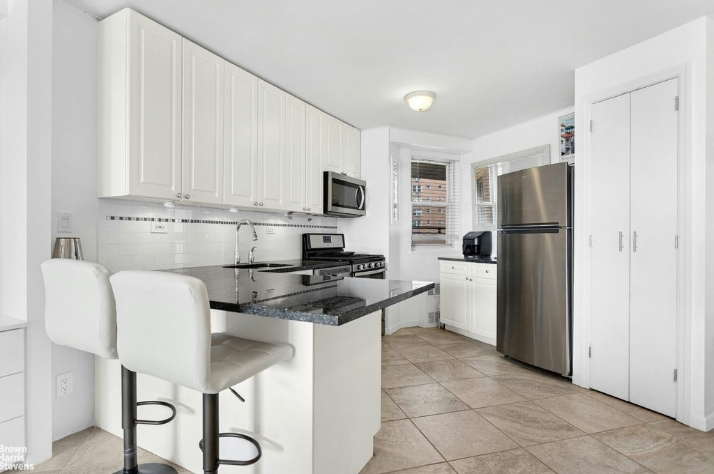 Property photo 3 of 13 <Alttext/>