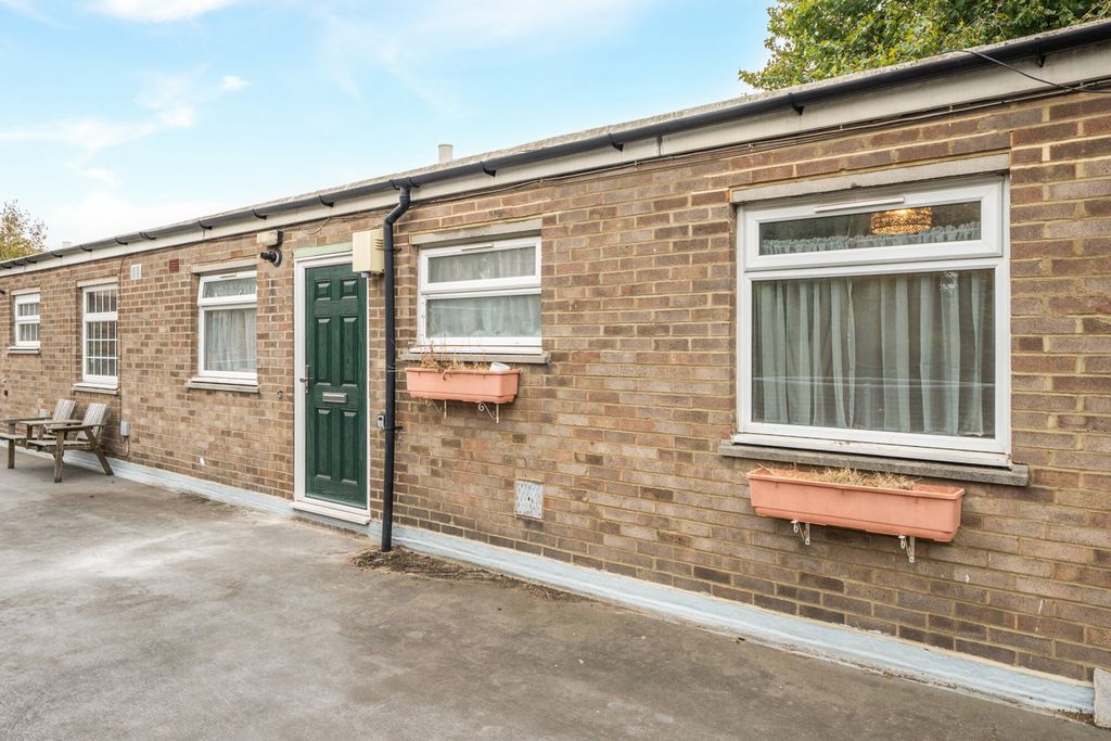 Property photo 2 of 16 External