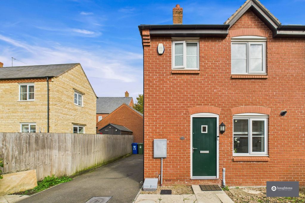 Property photo 1 of 20