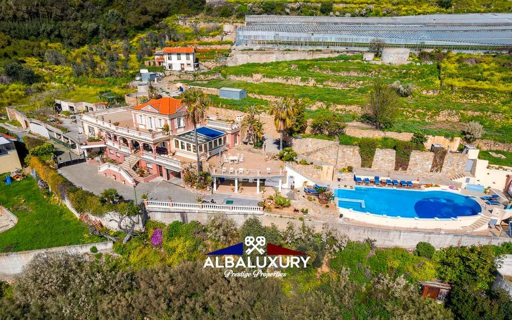 Property photo 3 of 43