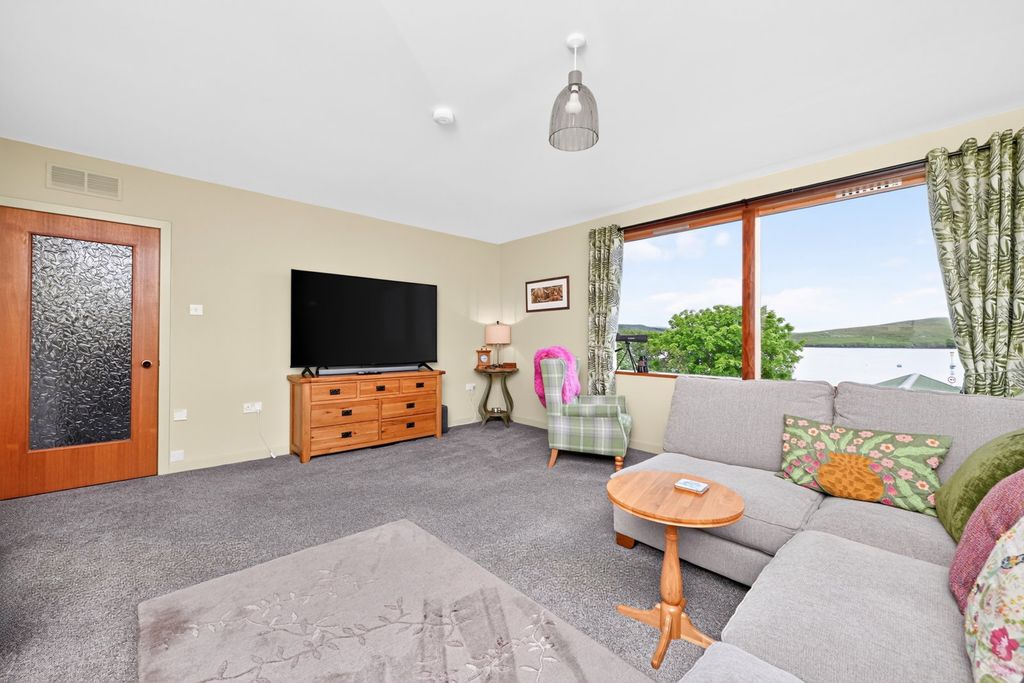 Additional image 8 of 3 bed bungalow for saleVatnabrek, Wadbister, Girlsta, Shetland ZE2