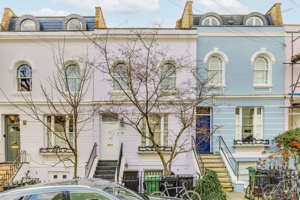 Property photo 2 of 14