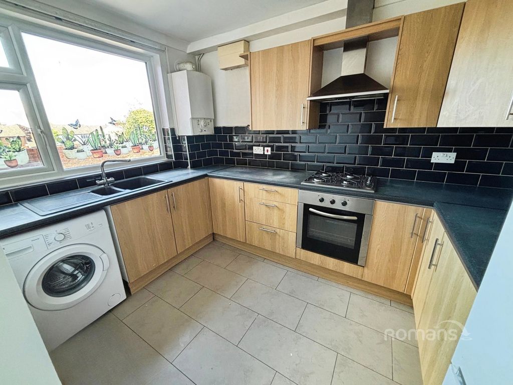 Property photo 1 of 13 Pbox-Img.Jpg