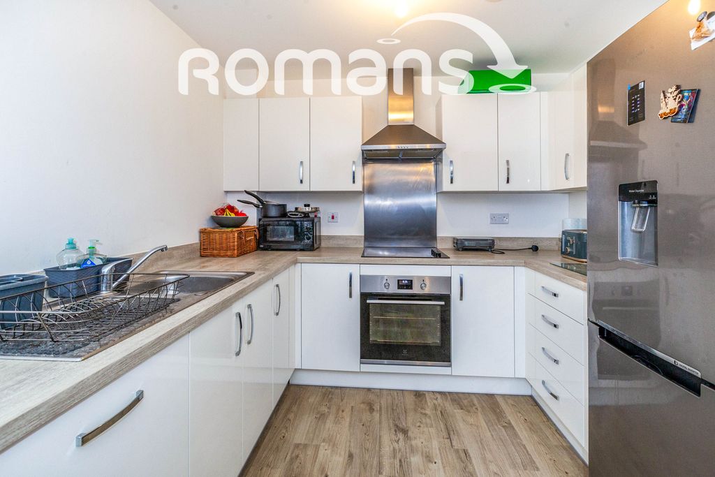 Property photo 2 of 22 2