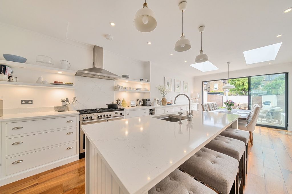 Property photo 2 of 19 Picture No. 07