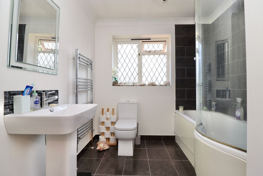 Additional image 16 of 5 bed detached house for saleCarlisle Gardens, Horncastle LN9