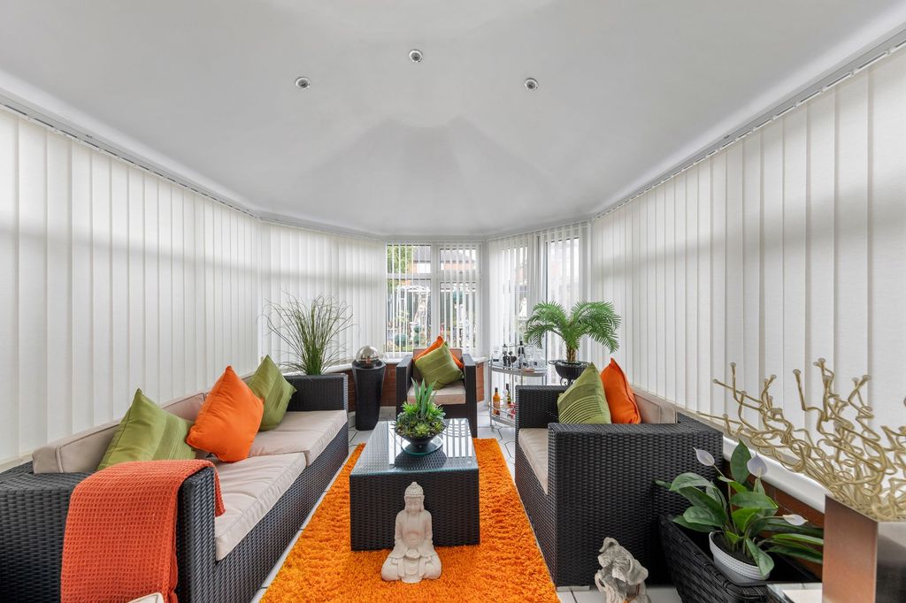 Property photo 3 of 23