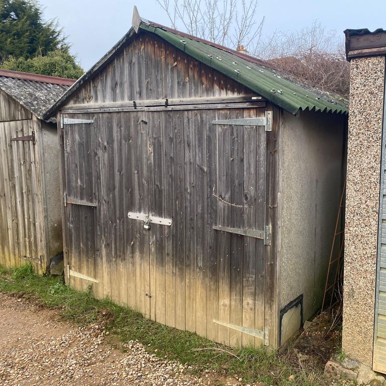 Property photo 2 of 4