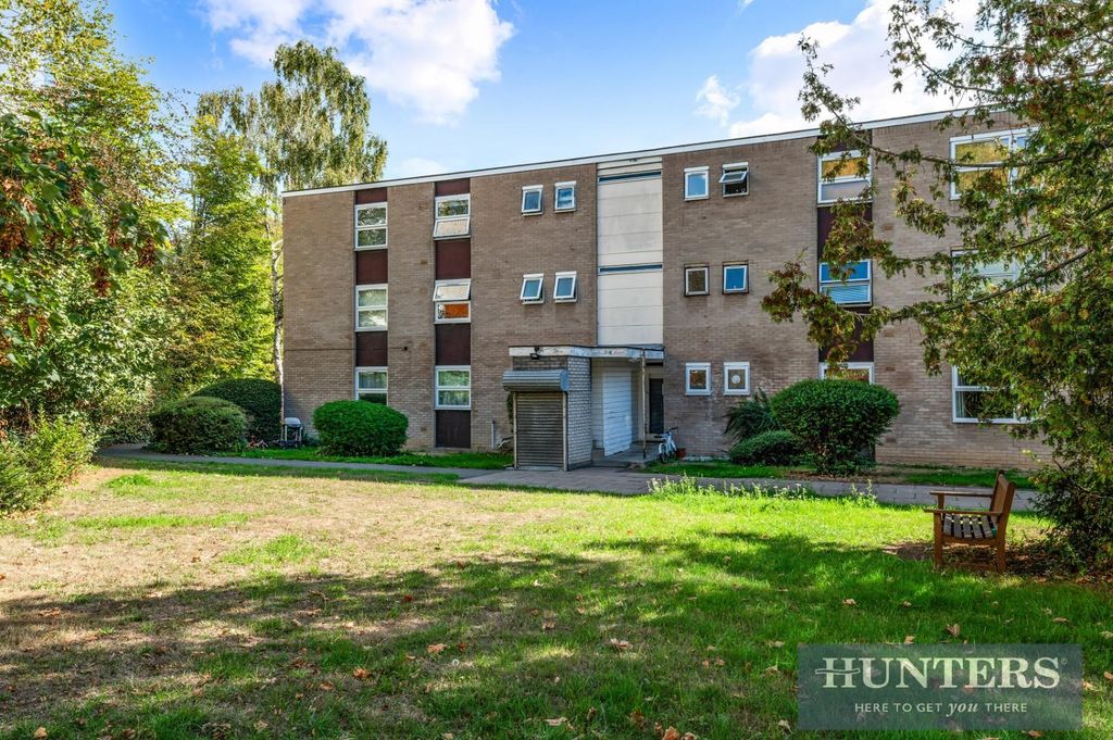 Property photo 1 of 13 Hepple Close, 2- (15).Jpg