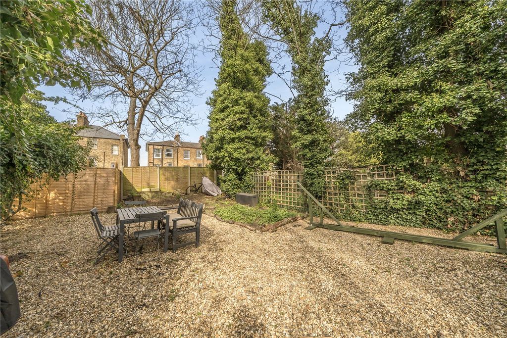 Property photo 2 of 10 Picture No. 09