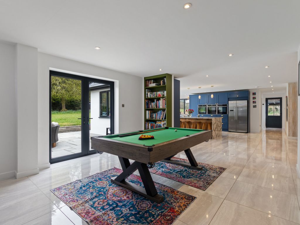 Additional image 6 of 6 bed country house for salePortsmouth Road, Liphook GU30